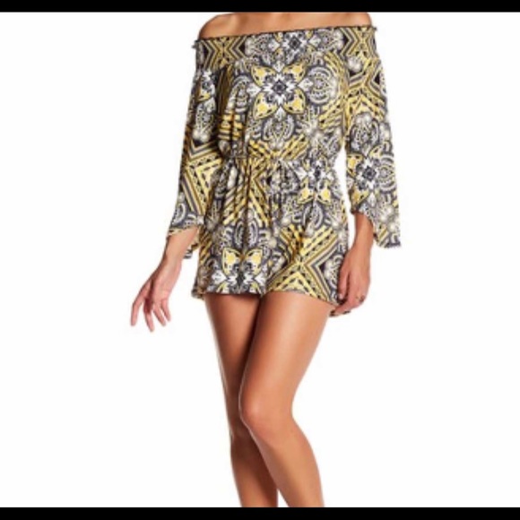 Other - OFF SHOULDER ROMPER